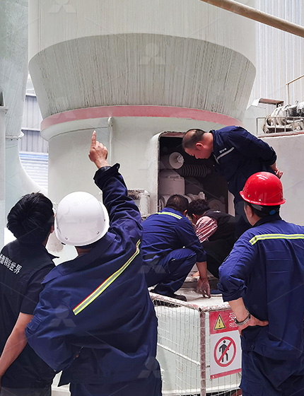 發(fā)貨后，黎明重工派遣專業(yè)技術(shù)人員親赴現(xiàn)場，進(jìn)行售后的安裝、調(diào)試、投產(chǎn)等一系列工作，目前該項(xiàng)目運(yùn)行情況良好，生產(chǎn)效率大大提高，電能消耗有效降低，當(dāng)?shù)丨h(huán)境明顯改善，實(shí)現(xiàn)了