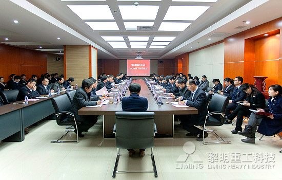 黎明重工科技2013年報出爐：運營數(shù)據(jù)飄紅 33%年銷售增長再創(chuàng)新高